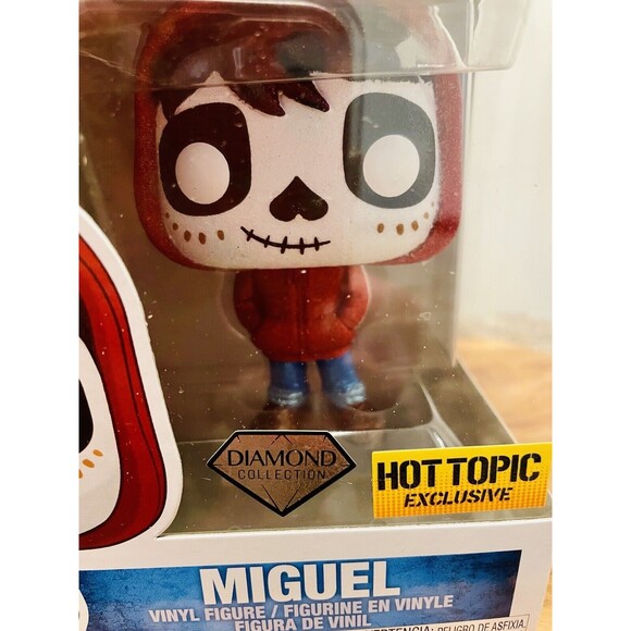 Funko Pop! Disney CoCo Miguel #303 Vinyl Figure, Hot Topic exclusive Diamond - Picture 5 of 9